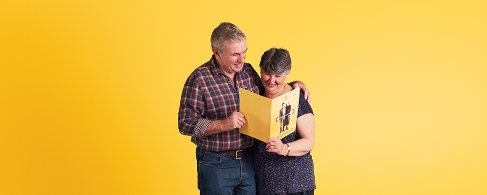 life-cover-couple-yellow-1000x400 life-cover-couple-yellow-1000x400