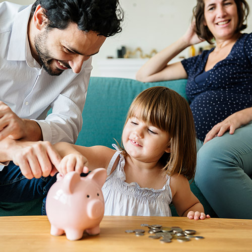 Child Trust Fund Tranfer Family with piggy bank