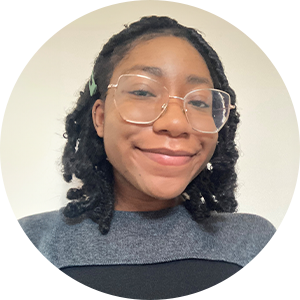 Sophia writers bio photo circle