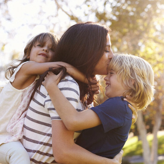 family-bond-mum-and-kids